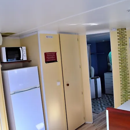 Casita Movil En Camping De Otel