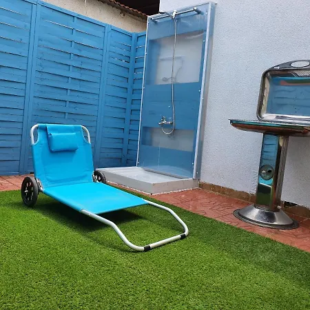 Casita Movil En Camping De Hotel