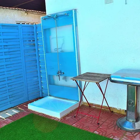 Casita Movil En Camping De Hotel