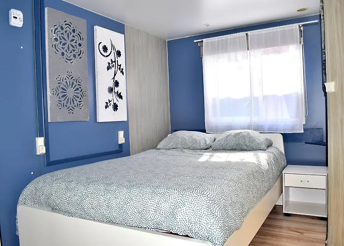 Casita Movil En Camping De